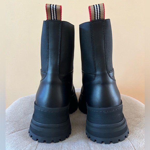 Burberry Icon Stripe Lace-up Leather Boots - Picture 4 of 15